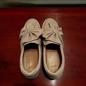 Blush colored bow shoes size 10